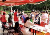 靈溪巧用主題黨日推廣生活垃圾分類知識