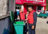 “冬日我在崗”點(diǎn)贊這位垃圾分類(lèi)督導(dǎo)員