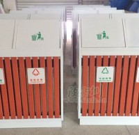 戶外鋼木分類垃圾桶堅(jiān)固耐用 維護(hù)邵陽市容環(huán)境