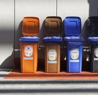 “尿不濕”是干垃圾還是濕垃圾？可別分錯了，上海要對生活垃圾分類立法