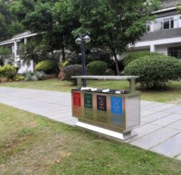 2500多套四色分類垃圾桶市區(qū)上崗！