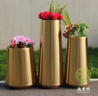 室內(nèi)商場拉絲鈦金不銹鋼花盆組合