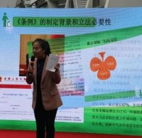 振興街街道舉辦垃圾分類管理?xiàng)l例宣傳與垃圾分類成效表彰活動