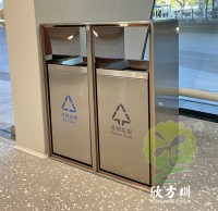 文化廣場(chǎng)電鍍滑軌不銹鋼分類垃圾桶