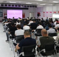 黨建引領(lǐng)新時尚，垃圾分類齊參與