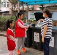 八角北路社區(qū)開展垃圾分類活動