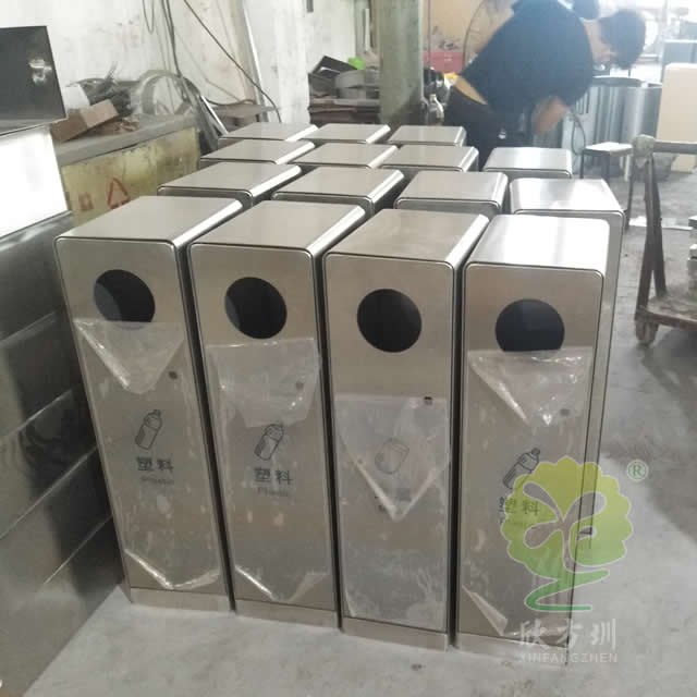 分類垃圾桶