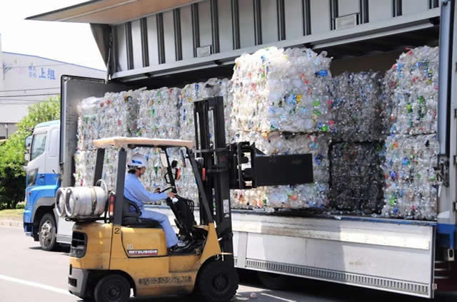 日本礦泉水瓶垃圾分類(lèi)圖片